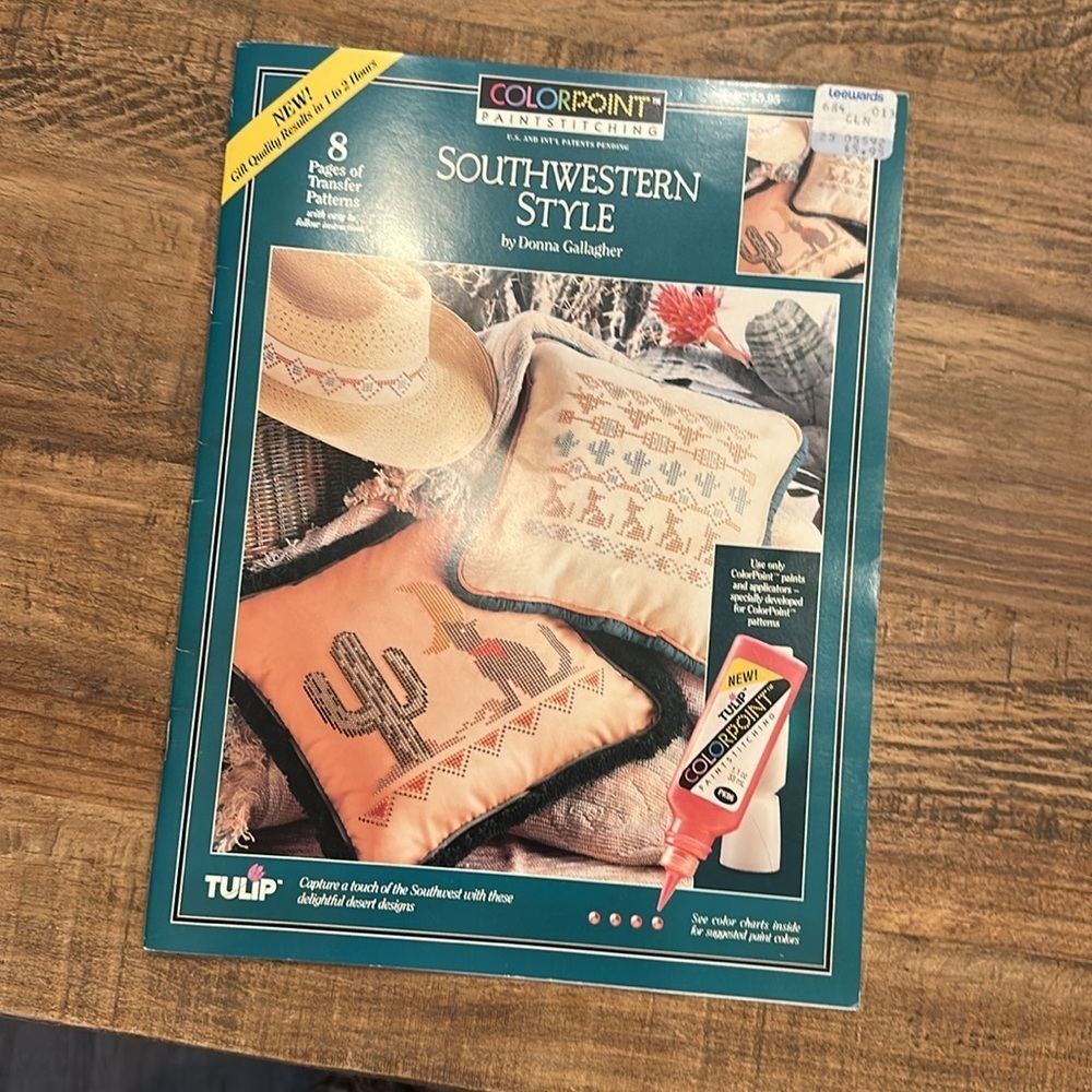 Colorpoint Paintstitching Southwestern Style. 8 Pages of Transfers Booklet Vtg